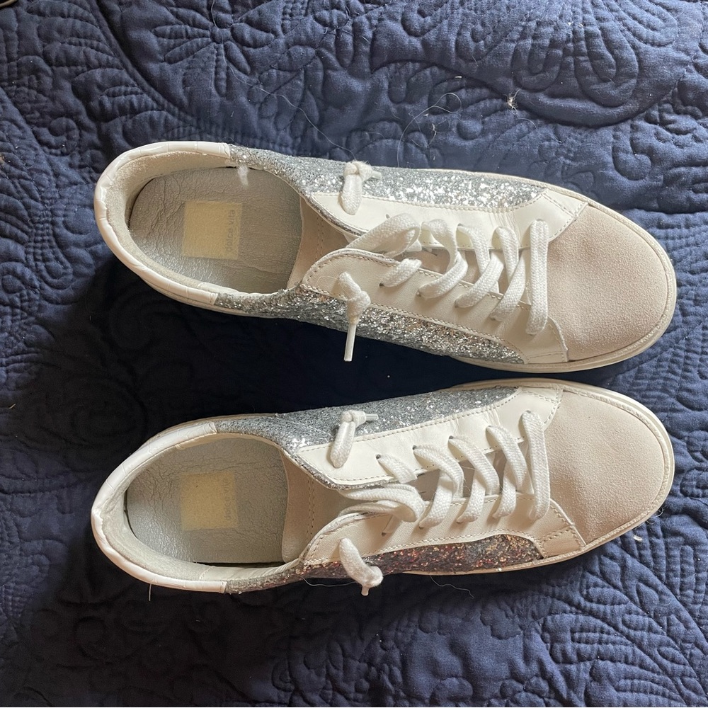 Dolce Vita Sneakers Size 9